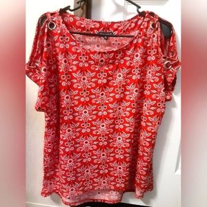 Chance's Womens Red Flowery Blouse M